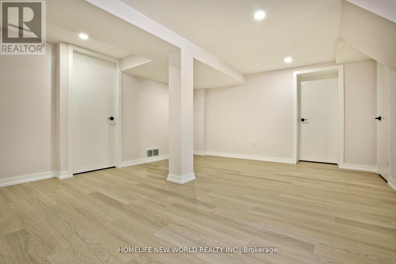1010 Kennedy Road, Toronto, Ontario  M1P 2K6 - Photo 16 - E12186911