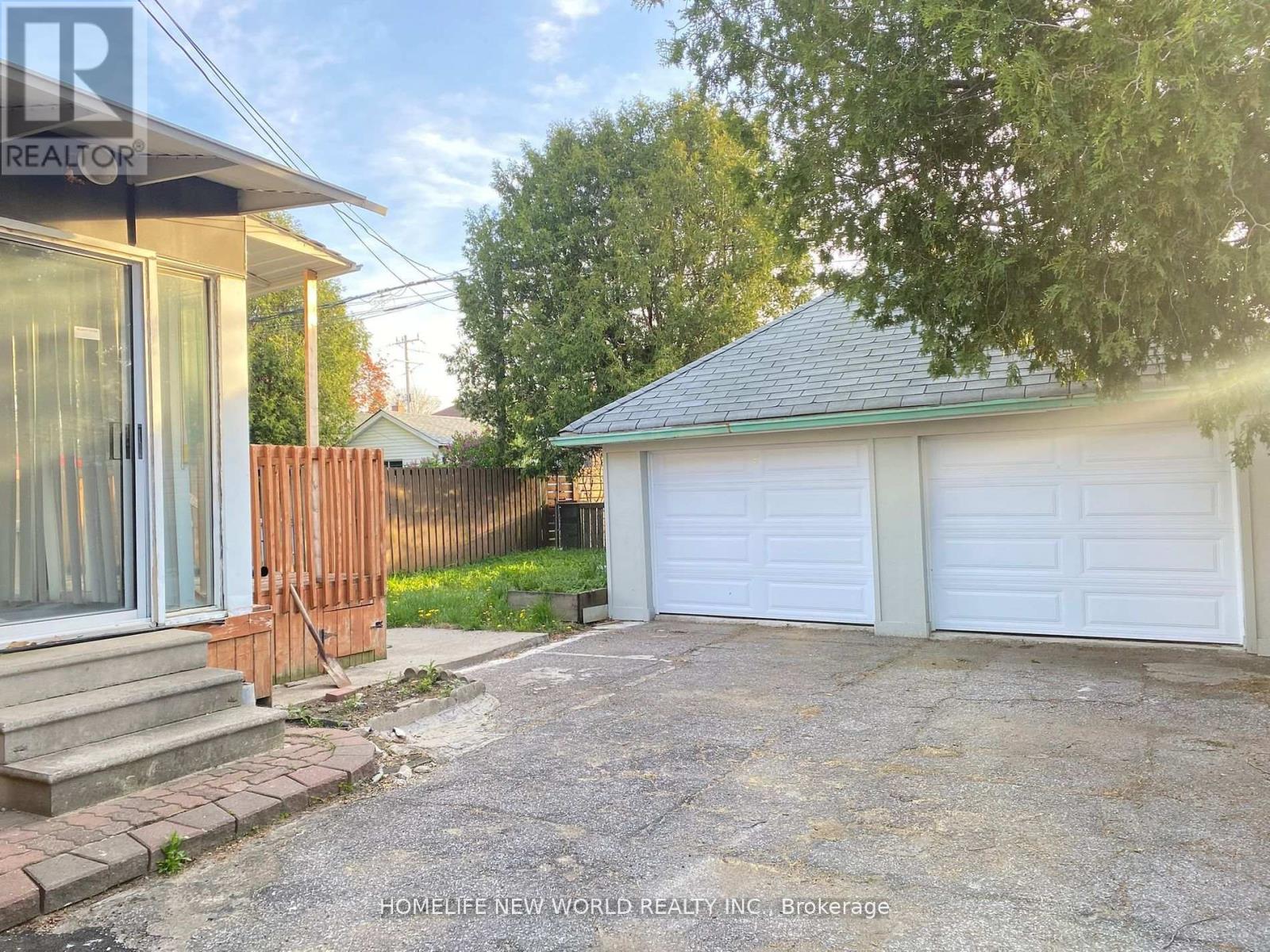 1010 Kennedy Road, Toronto, Ontario  M1P 2K6 - Photo 25 - E12186911