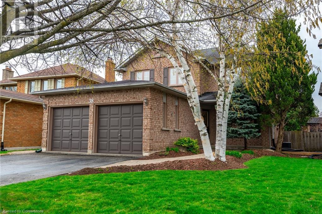 38 FELLOWES Crescent, hamilton, Ontario