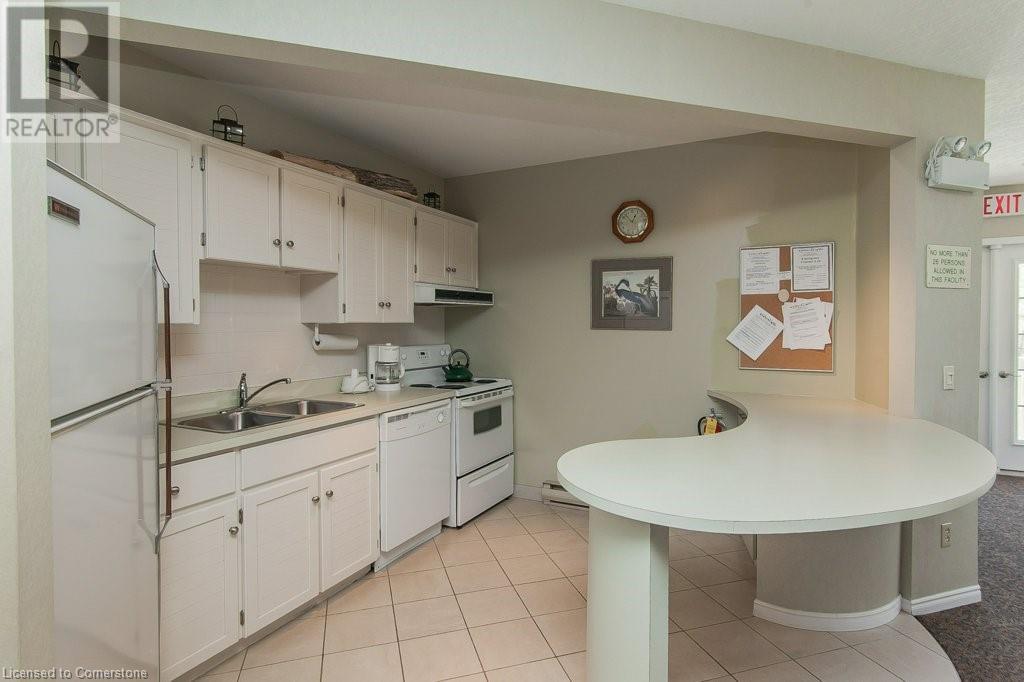 225 Benjamin Road Unit# 64, Waterloo, Ontario  N2V 1Z3 - Photo 44 - 40705880