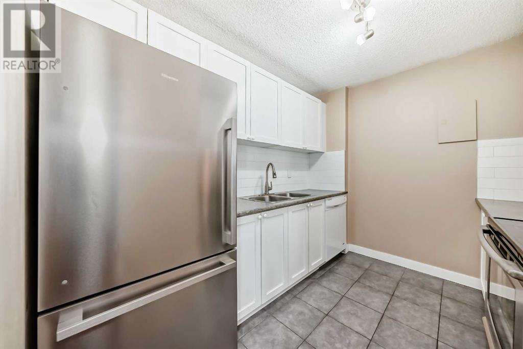 Property at 202, 4944 Dalton Drive NW image 4