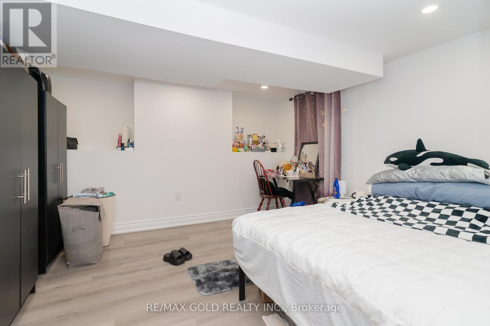 22 Carlyle Crescent, Brampton, Ontario  L6W 2Z1 - Photo 36 - W12186749