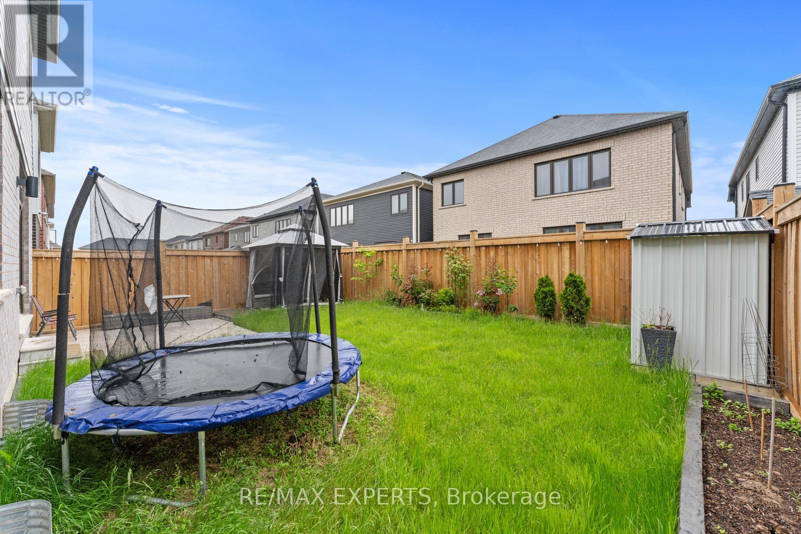 21 Malcolm Crescent, Haldimand, Ontario  N3W 0C8 - Photo 39 - X12186907