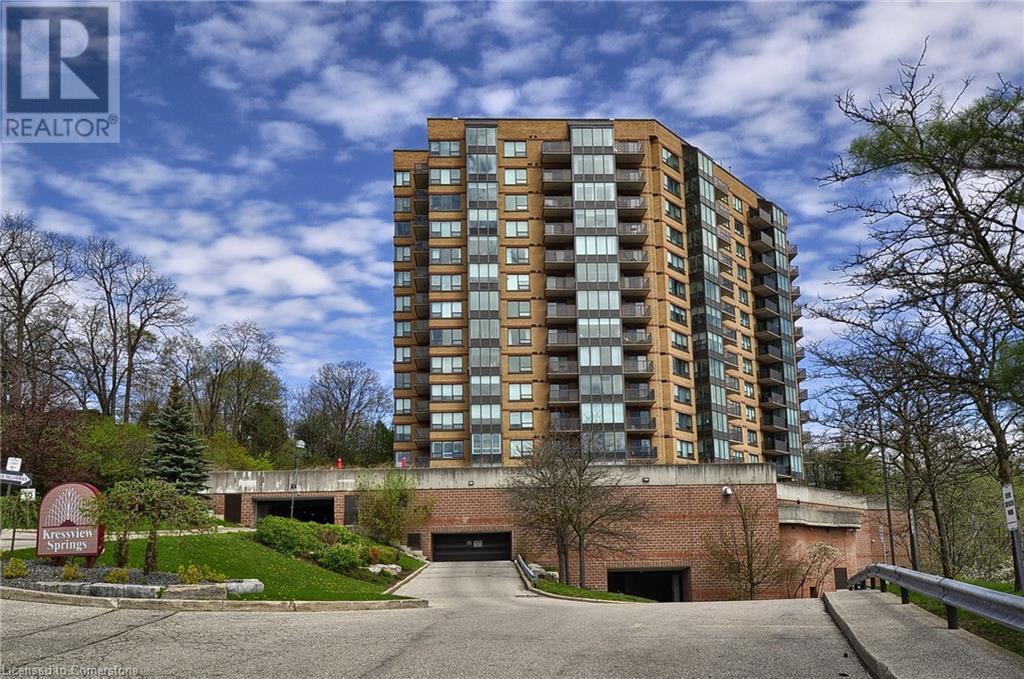 Property at 237 KING Street W Unit# 611 image 1
