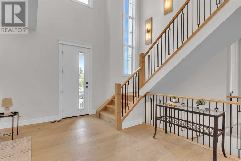Property at 2035 55 Avenue SW image 3