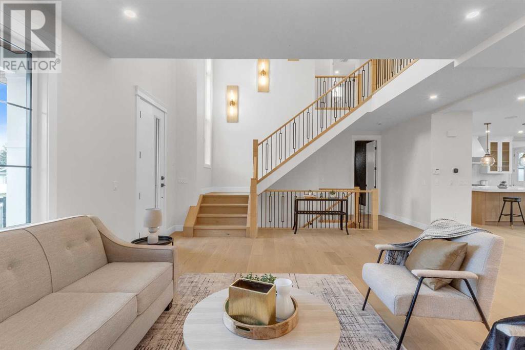 Property at 2035 55 Avenue SW image 5