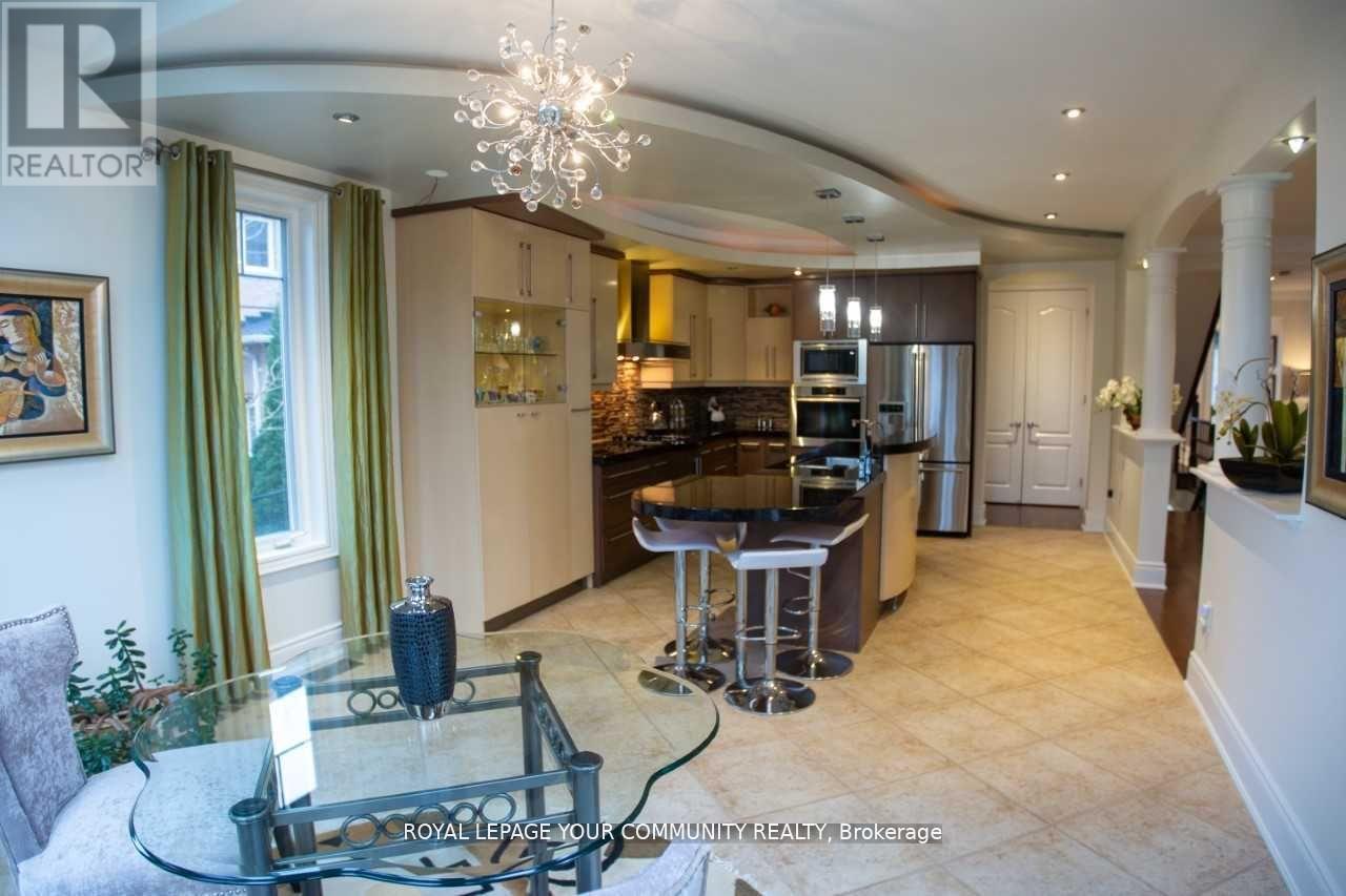 35 Vandervoort Drive, Richmond Hill (Jefferson), Ontario  L4E 0C7 - Photo 10 - N12186923