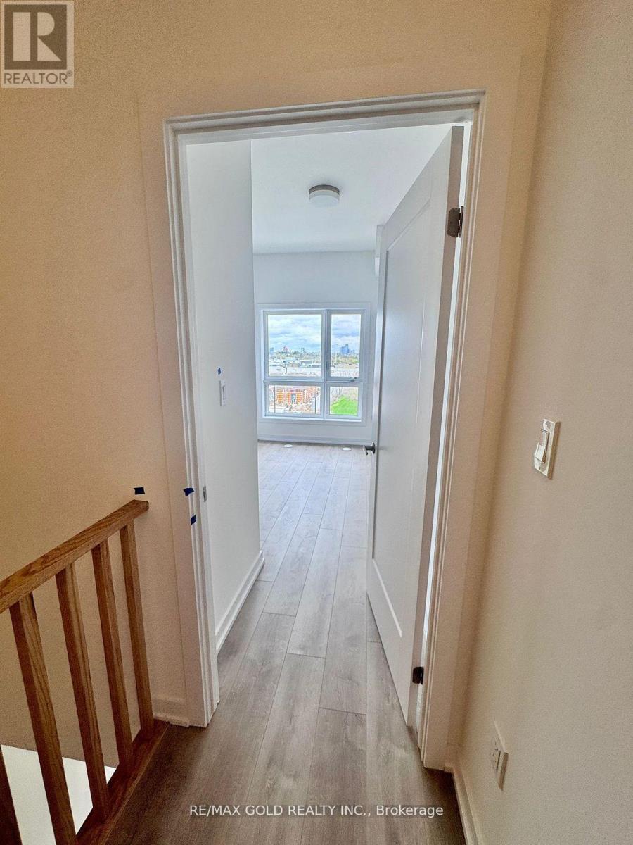 K11 - 40 Palace Street, Kitchener, Ontario  N2E 0L2 - Photo 15 - X12186932