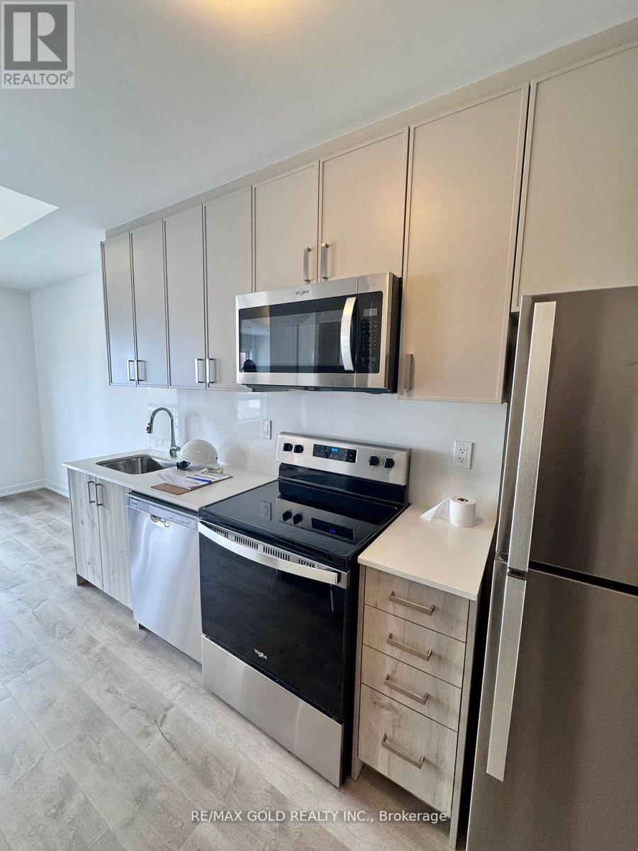K11 - 40 Palace Street, Kitchener, Ontario  N2E 0L2 - Photo 6 - X12186932