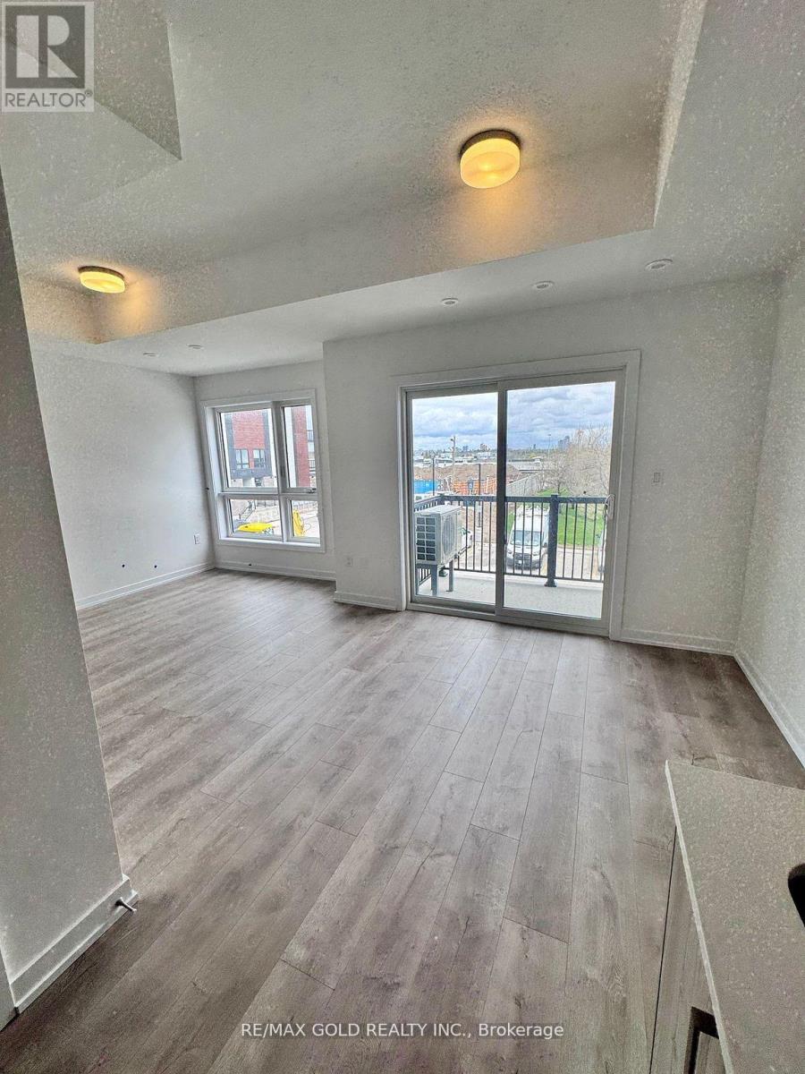 K11 - 40 Palace Street, Kitchener, Ontario  N2E 0L2 - Photo 8 - X12186932