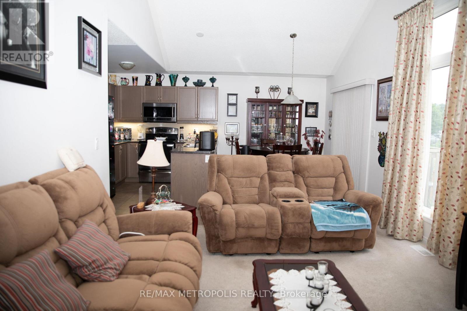 14 Lisbeth Crescent, Kawartha Lakes (Lindsay), Ontario  K9V 0B7 - Photo 27 - X12186944