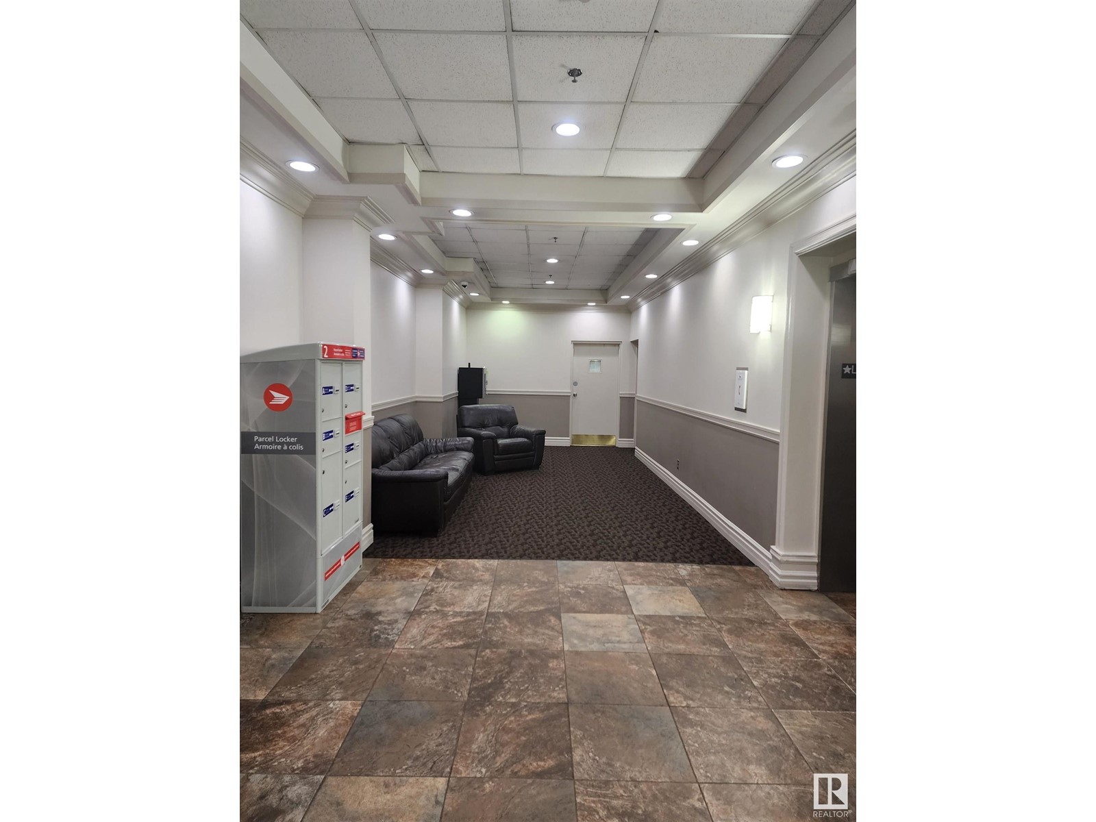 #207 10160 114 St Nw, Edmonton, Alberta  T5K 2L2 - Photo 4 - E4439725