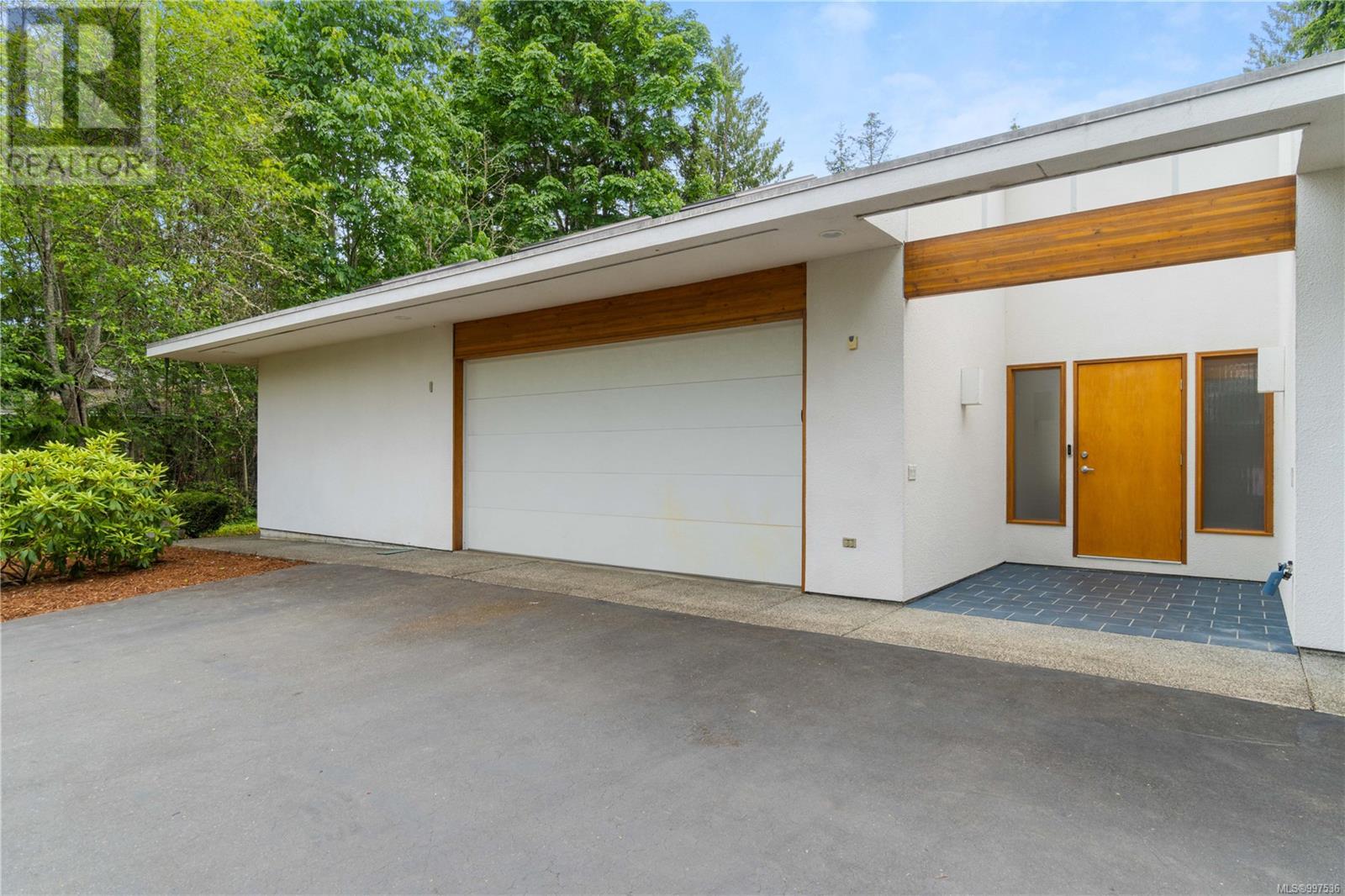 998 Bluebird Pl, Qualicum Beach, British Columbia  V9K 1M7 - Photo 71 - 997536