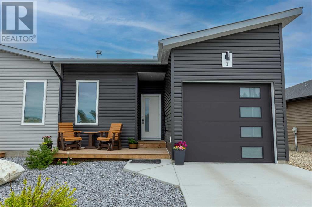 1 Poplar Ridge Close, Didsbury, Alberta  T0M 0W0 - Photo 1 - A2219029