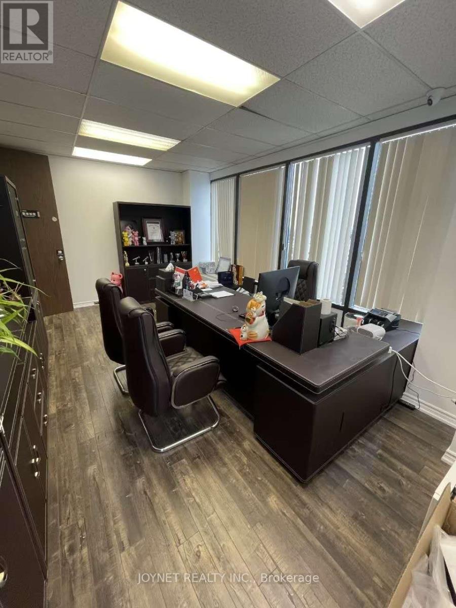 1008 - 250 Consumers Road, Toronto (Henry Farm), Ontario  M2J 4V6 - Photo 9 - C12186948