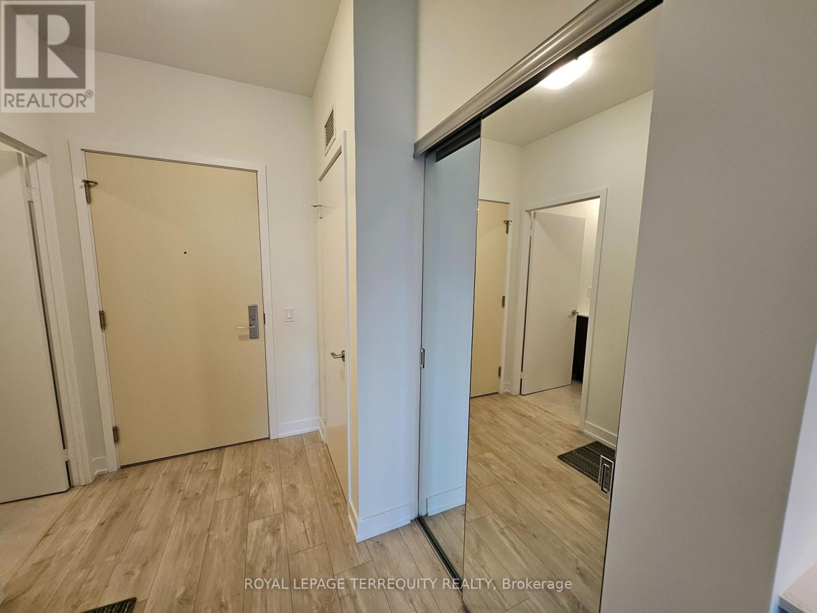 313 - 15 Richardson Street, Toronto, Ontario  M5A 0Y5 - Photo 6 - C12186972