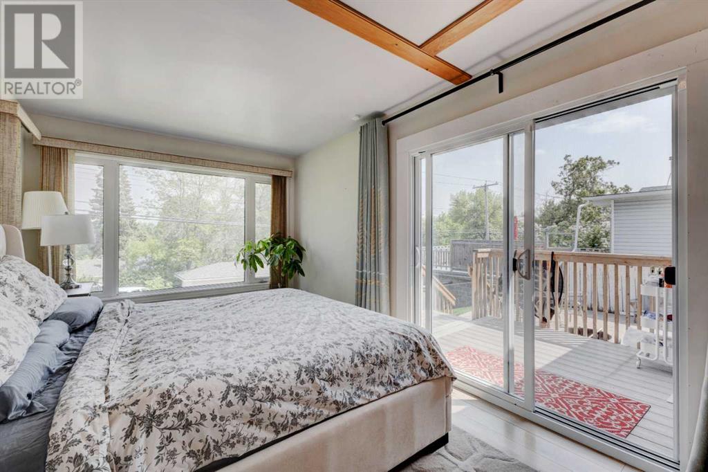 212 Hendon Drive Nw, Calgary, Alberta  T2K 1Z2 - Photo 10 - A2223661