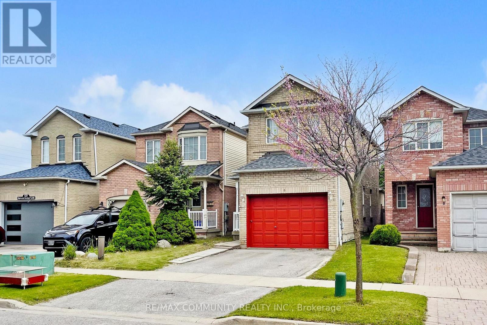 6 Hibbard Drive, Ajax, Ontario  L1Z 1J7 - Photo 2 - E12181020