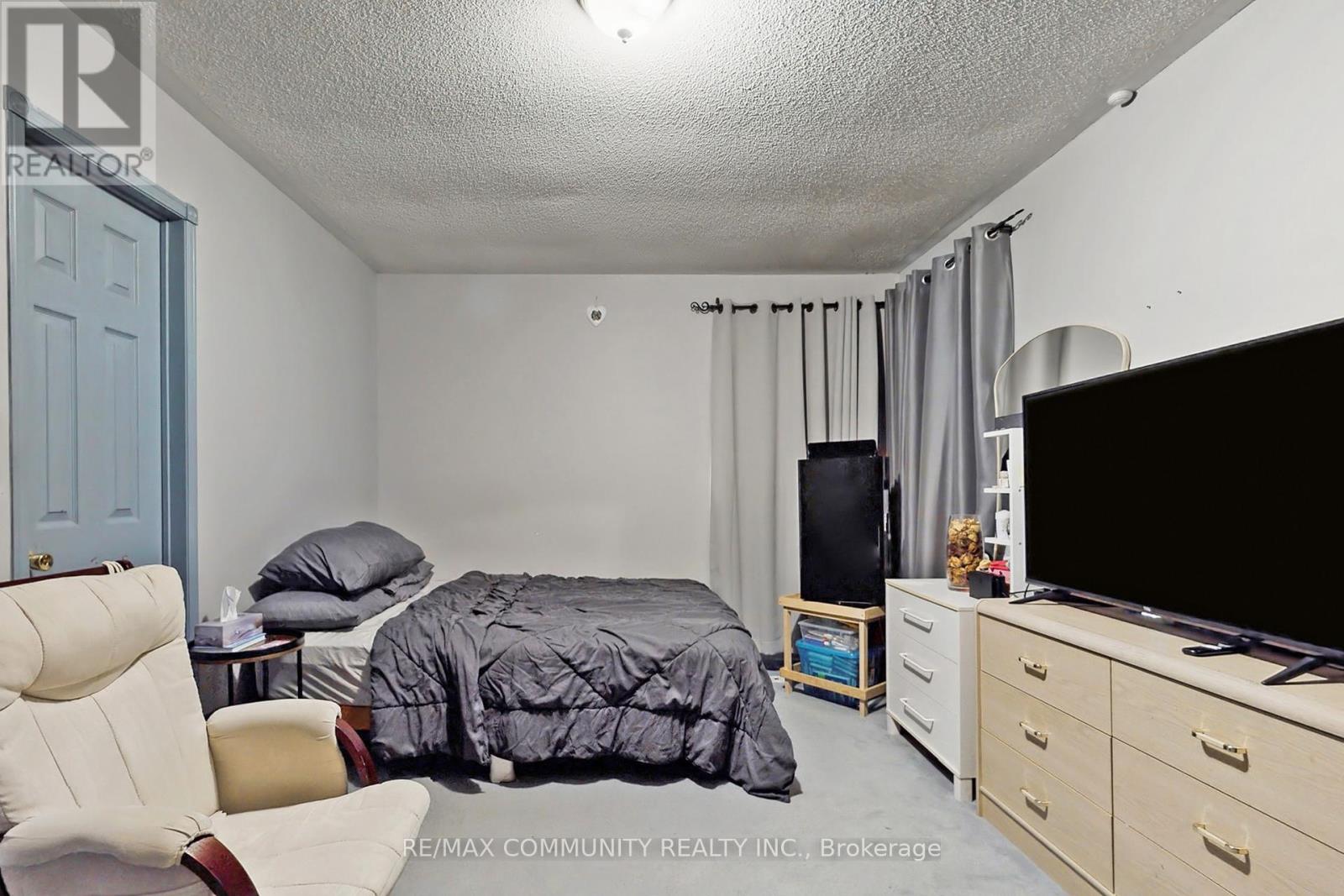 6 Hibbard Drive, Ajax (Central), Ontario  L1Z 1J7 - Photo 22 - E12181020
