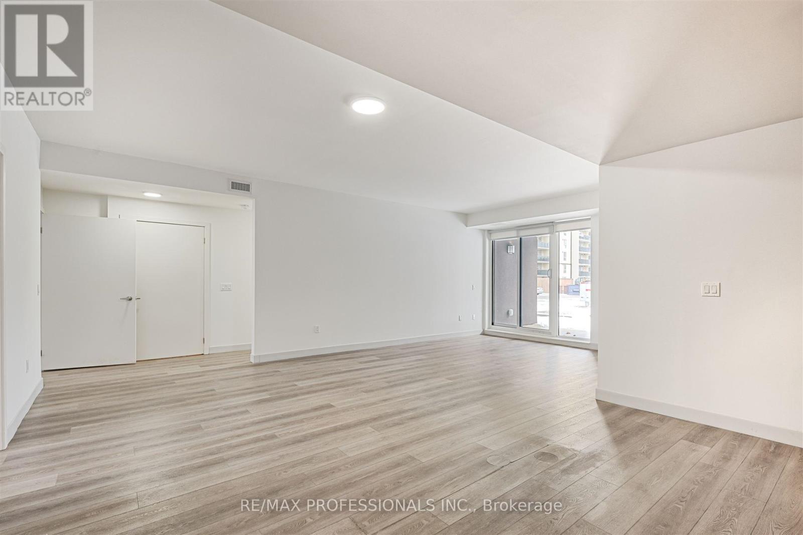 103 - 37 Antrim Crescent, Toronto, Ontario  M1P 0E8 - Photo 14 - E12186953