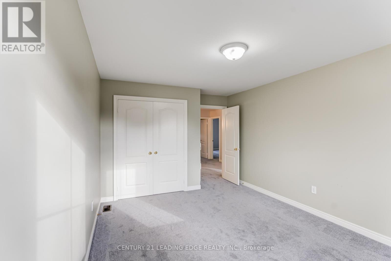 5 Woodbine Place E, Oshawa (Windfields), Ontario  L1L 1C6 - Photo 32 - E12186975
