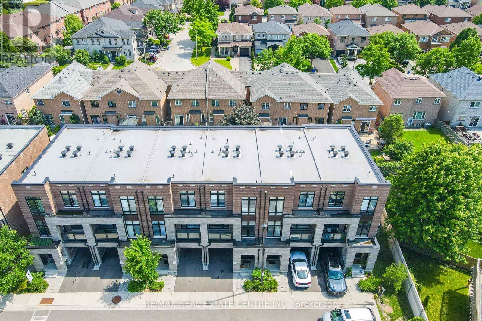 53 Benoit Street, Vaughan (Vellore Village), Ontario  L4H 4R3 - Photo 35 - N12186981