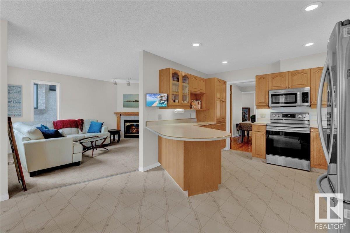 9615 101 St Nw, Edmonton, Alberta  T5K 0W7 - Photo 19 - E4435763