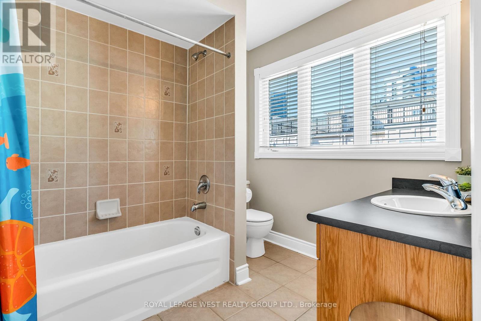 16 Yachters Lane, Toronto, Ontario  M8V 4C5 - Photo 31 - W12098709