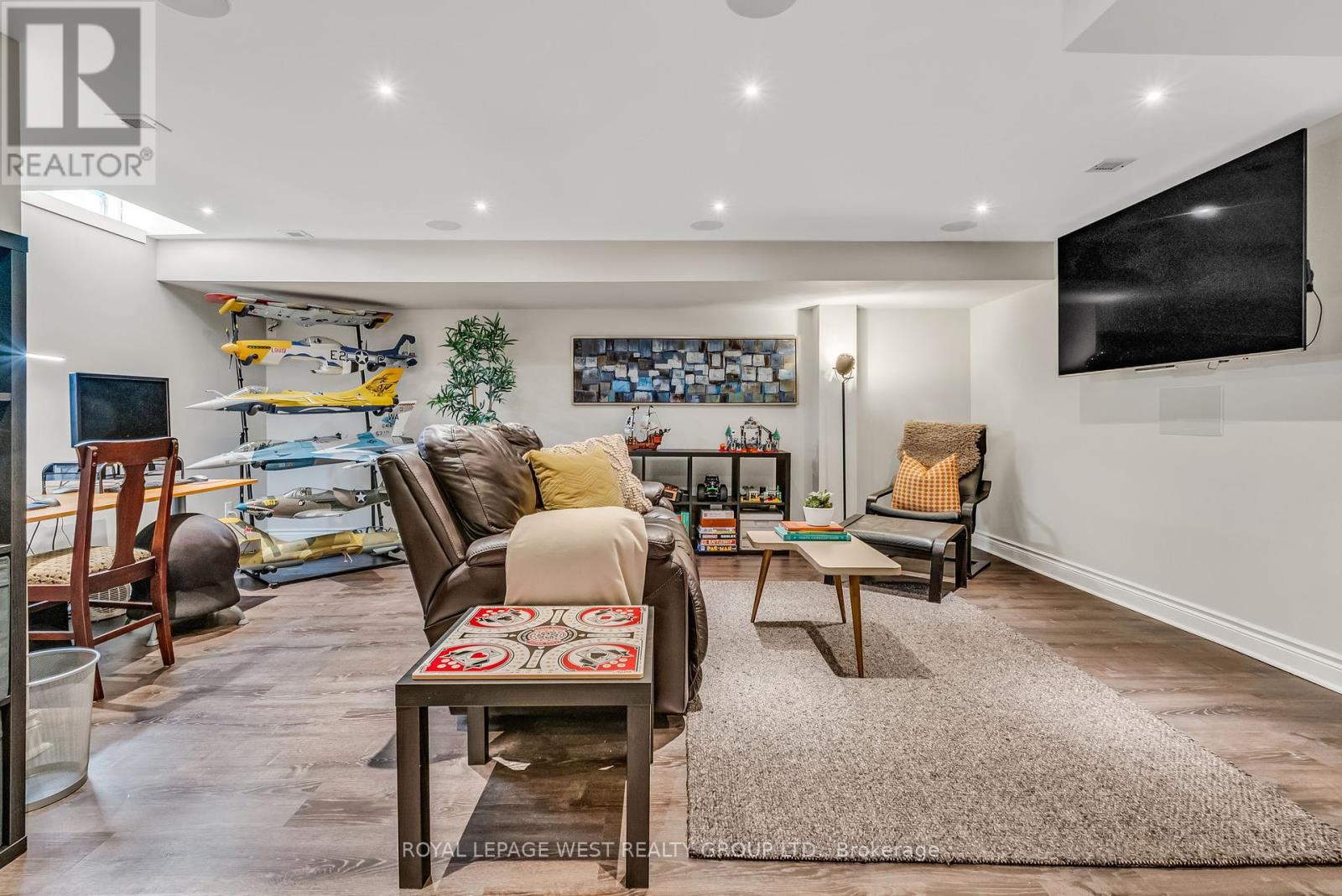 16 Yachters Lane, Toronto, Ontario  M8V 4C5 - Photo 38 - W12098709