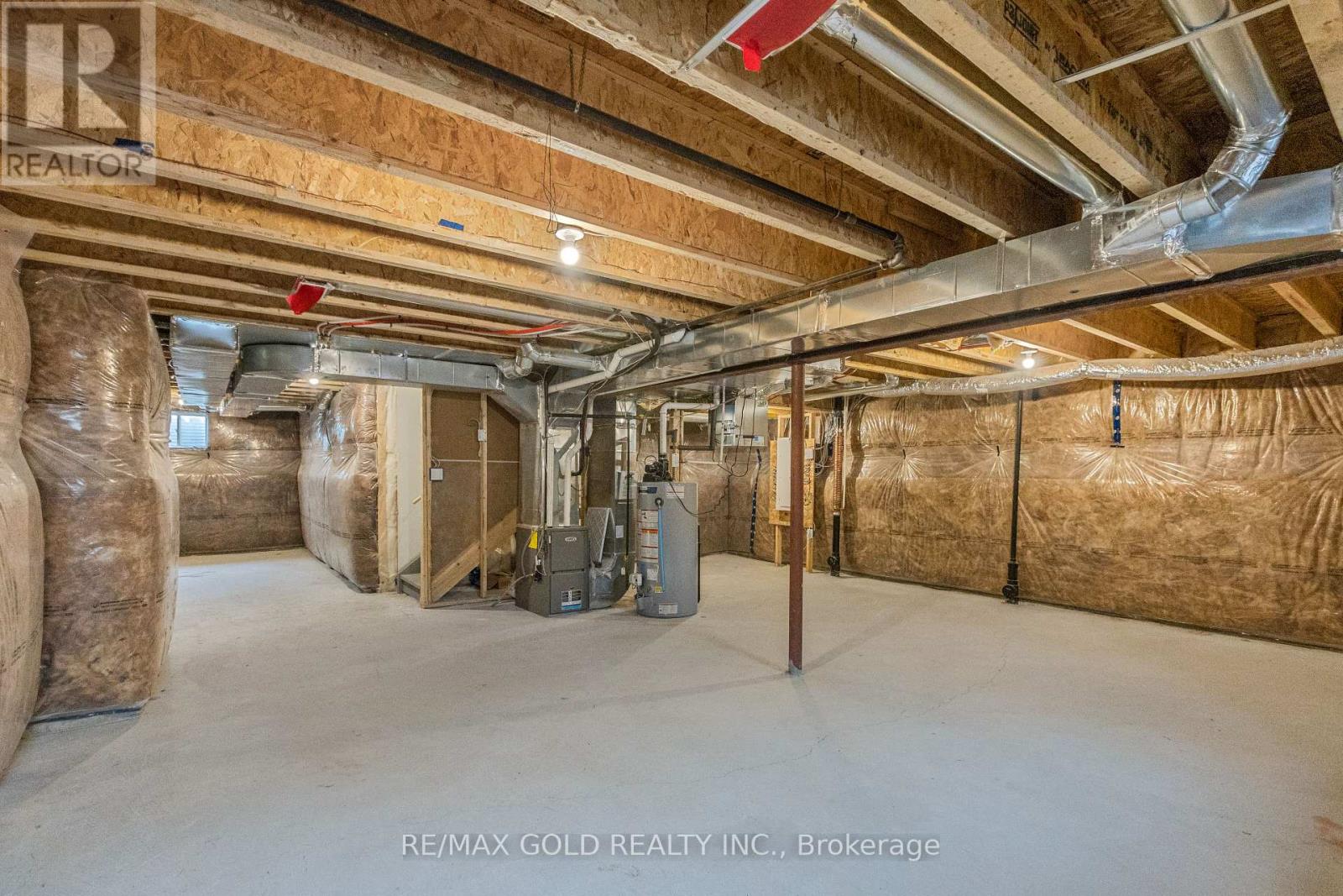 165 Forestwalk Street, Kitchener, Ontario  N2R 0T2 - Photo 39 - X12186942