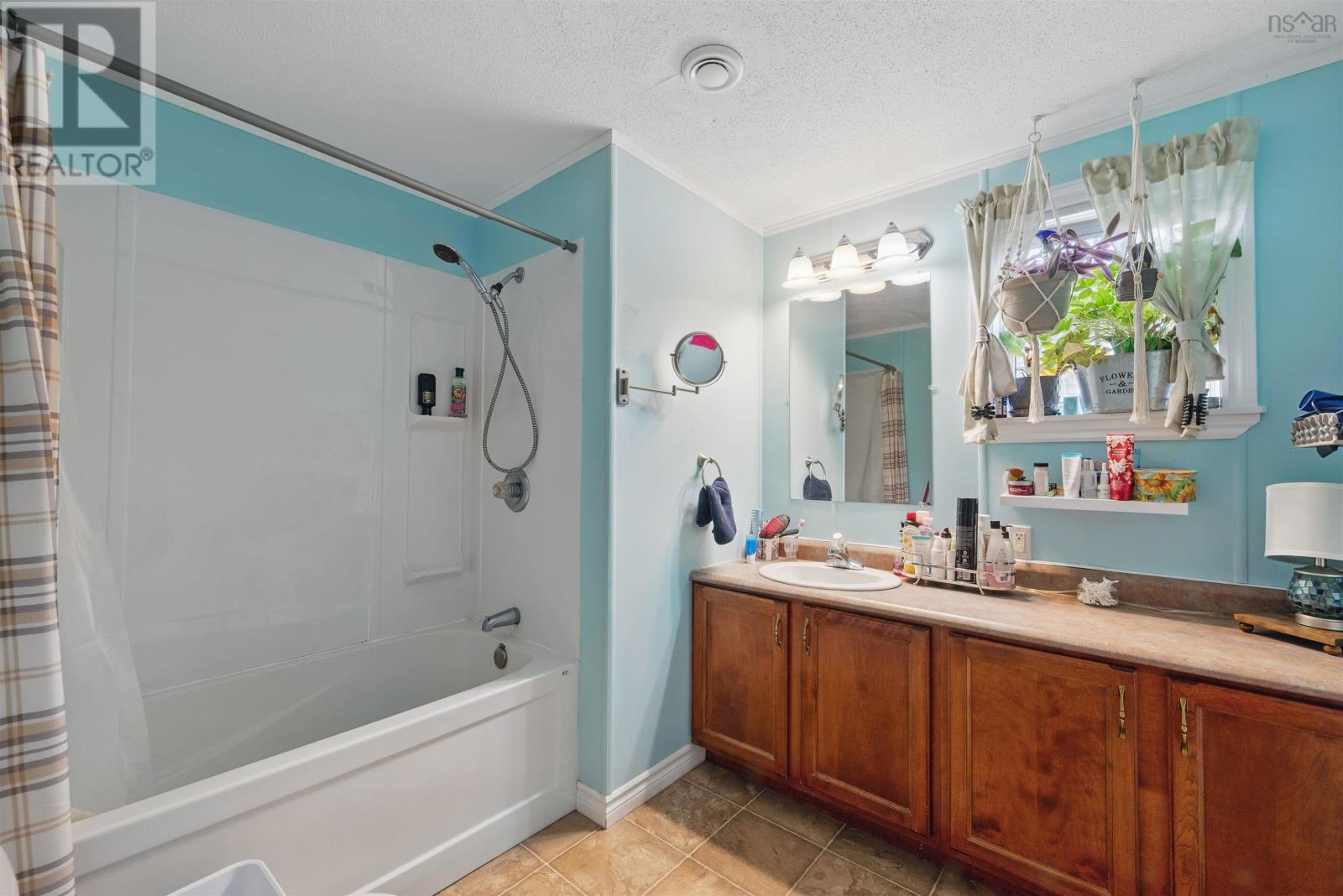 225 Parklane Drive, Lower Sackville, Nova Scotia  B4C 2W8 - Photo 30 - 202508920