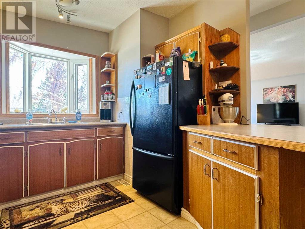 1519 16 Avenue S, Lethbridge, Alberta  T1K 0Y7 - Photo 9 - A2221771