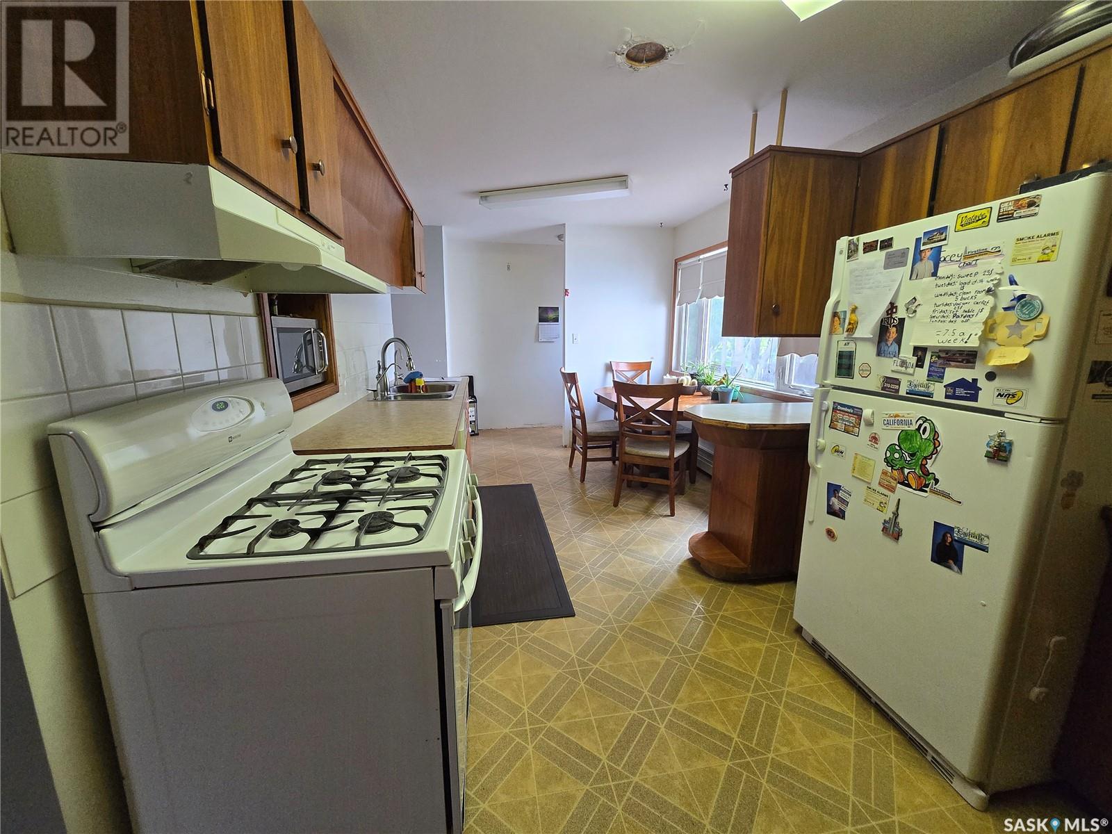 2318 Victory Road, Estevan, Saskatchewan  S4A 1Y4 - Photo 11 - SK007846