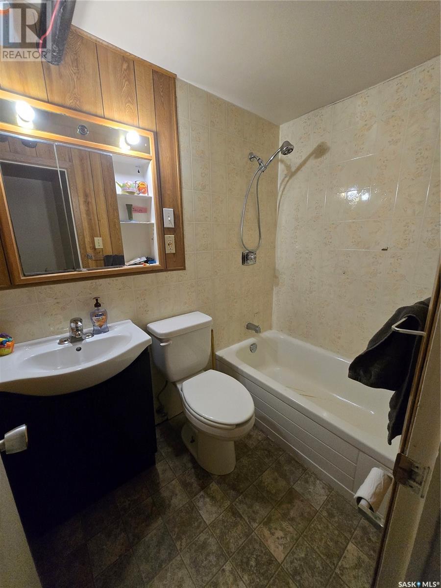 2318 Victory Road, Estevan, Saskatchewan  S4A 1Y4 - Photo 38 - SK007846