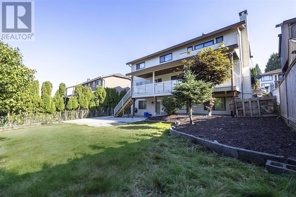 7753 Hazelmere Street, Burnaby, British Columbia  V5E 2B3 - Photo 2 - R3009293