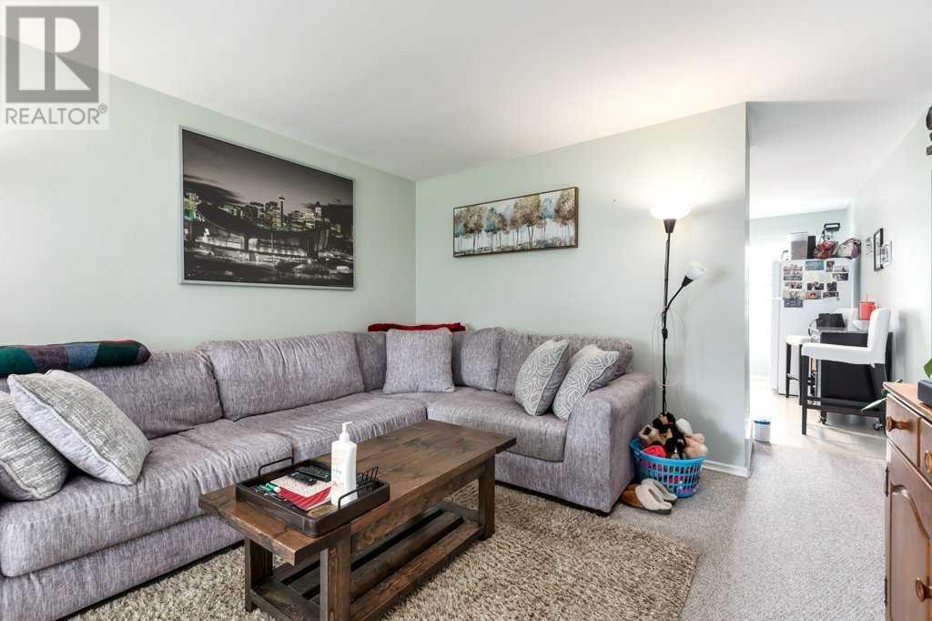 3124 42 Street Sw, Calgary, Alberta  T3E 3M3 - Photo 5 - A2223997
