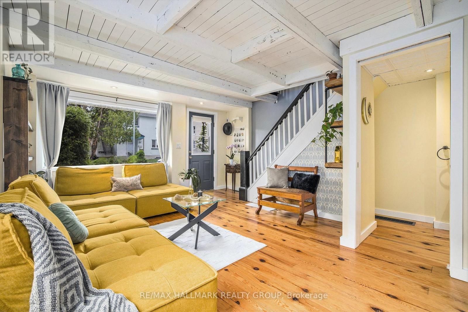 Property at 125 MARIER AVENUE image 3