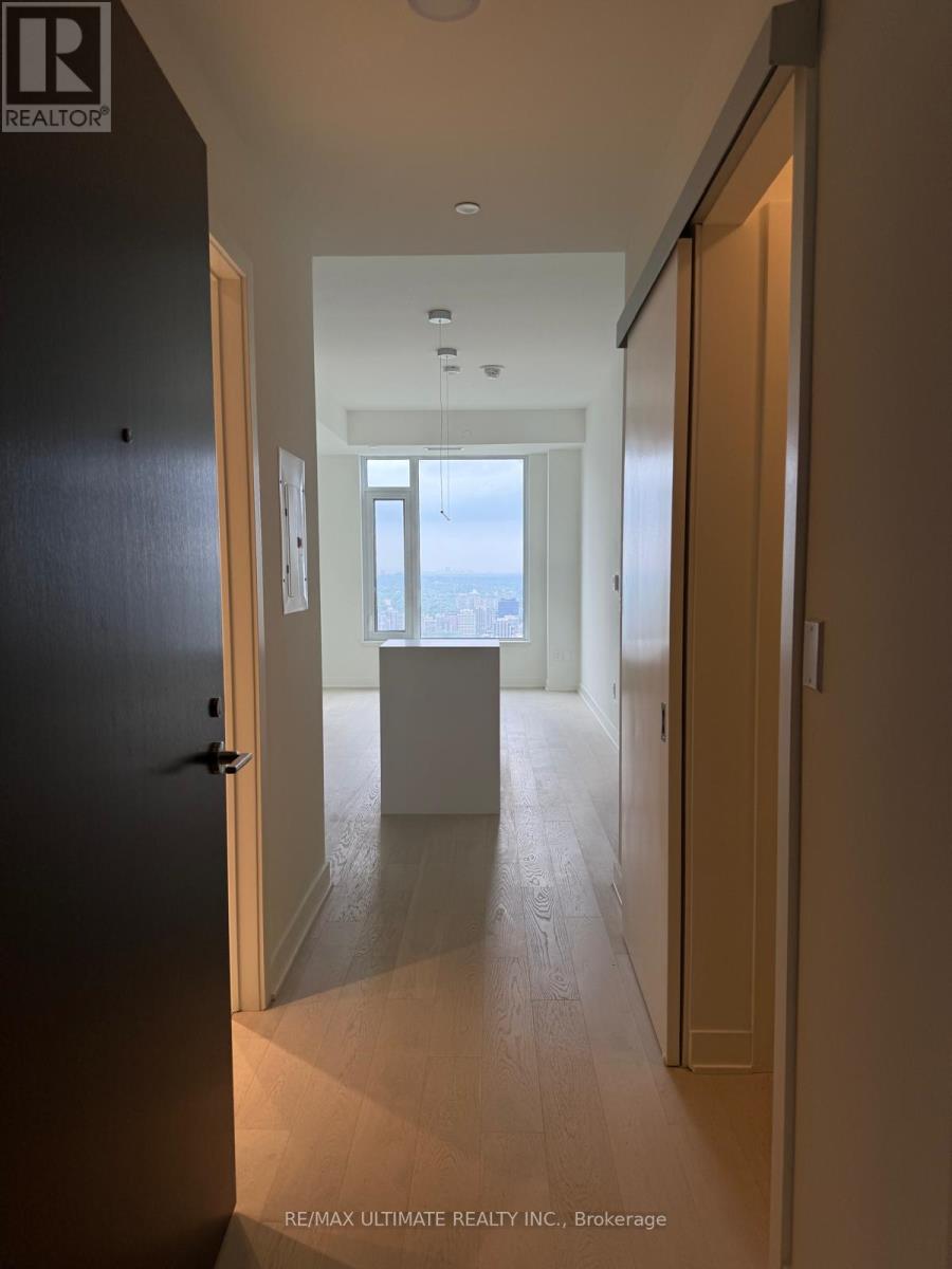 5503 - 11 Yorkville Avenue, Toronto, Ontario  M4W 0B7 - Photo 2 - C12187031