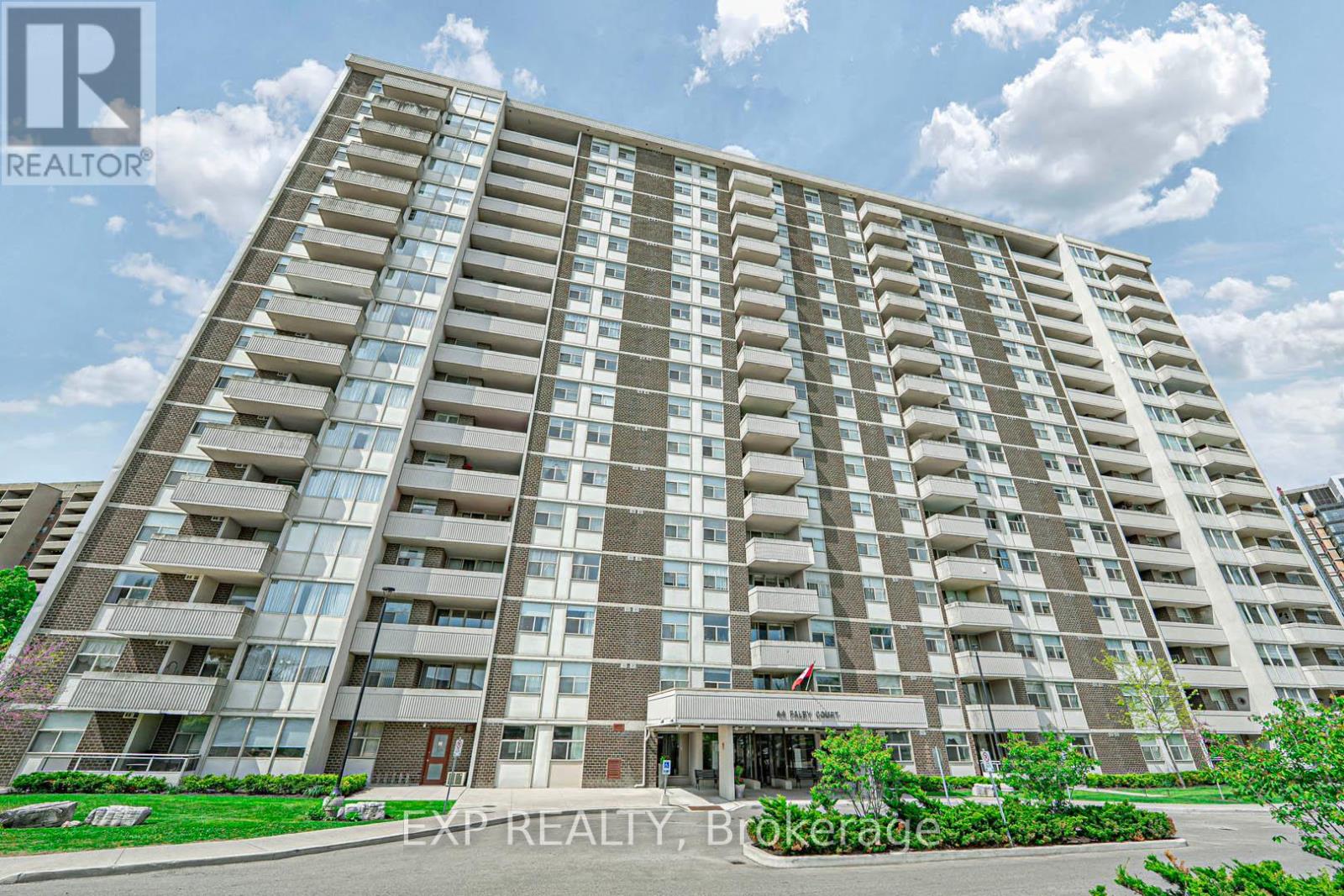#402 - 44 FALBY COURT, Ajax, Ontario