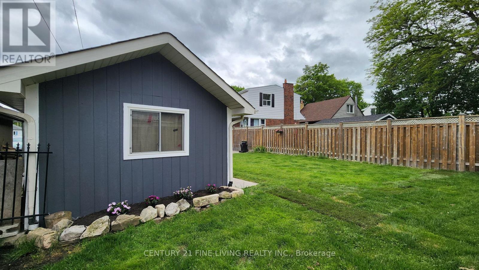 55 Grierson Road, Toronto, Ontario  M9W 3R2 - Photo 42 - W12180432
