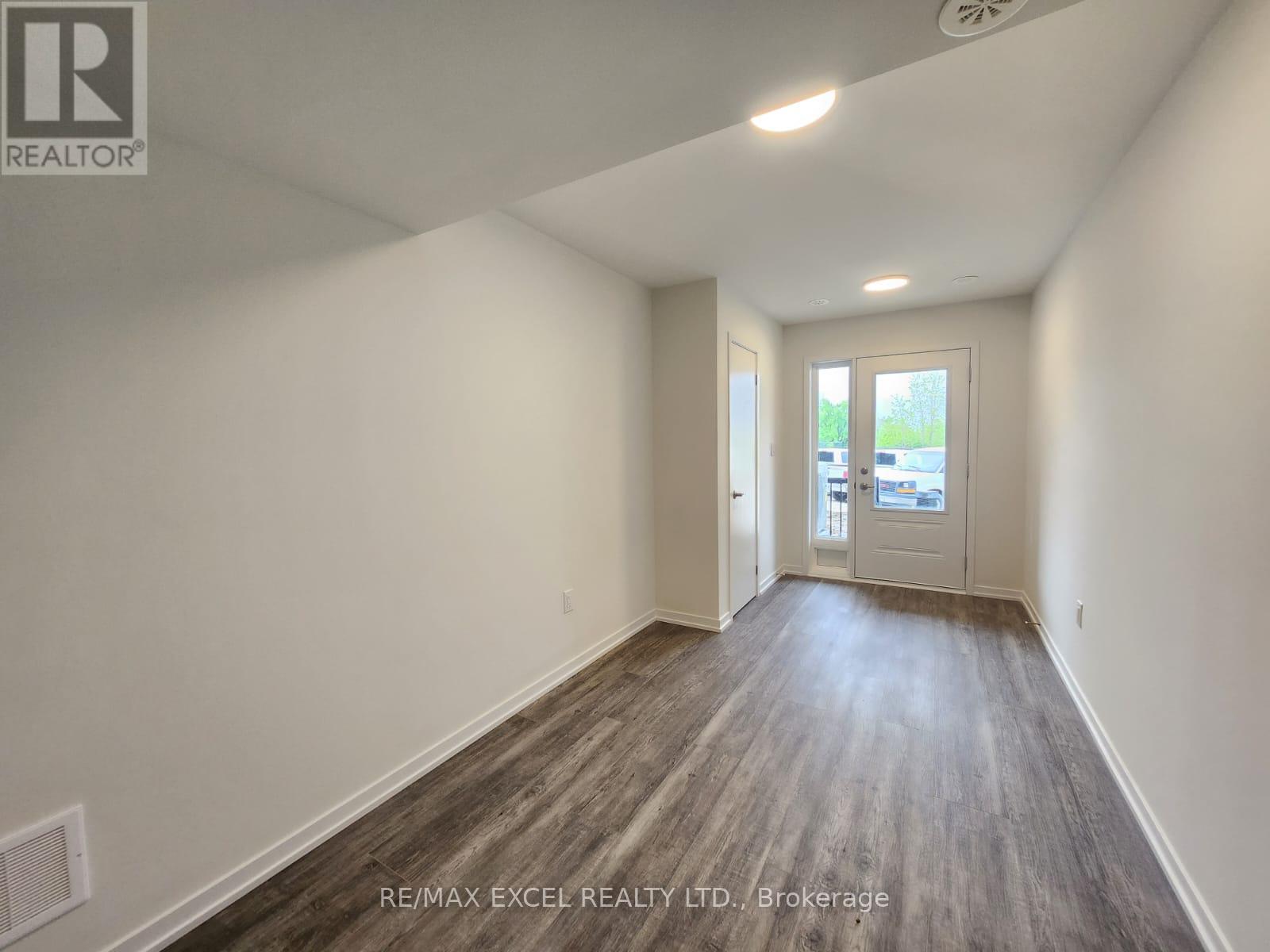 119 Matawin Lane, Richmond Hill, Ontario  L4B 0H7 - Photo 16 - N12187038