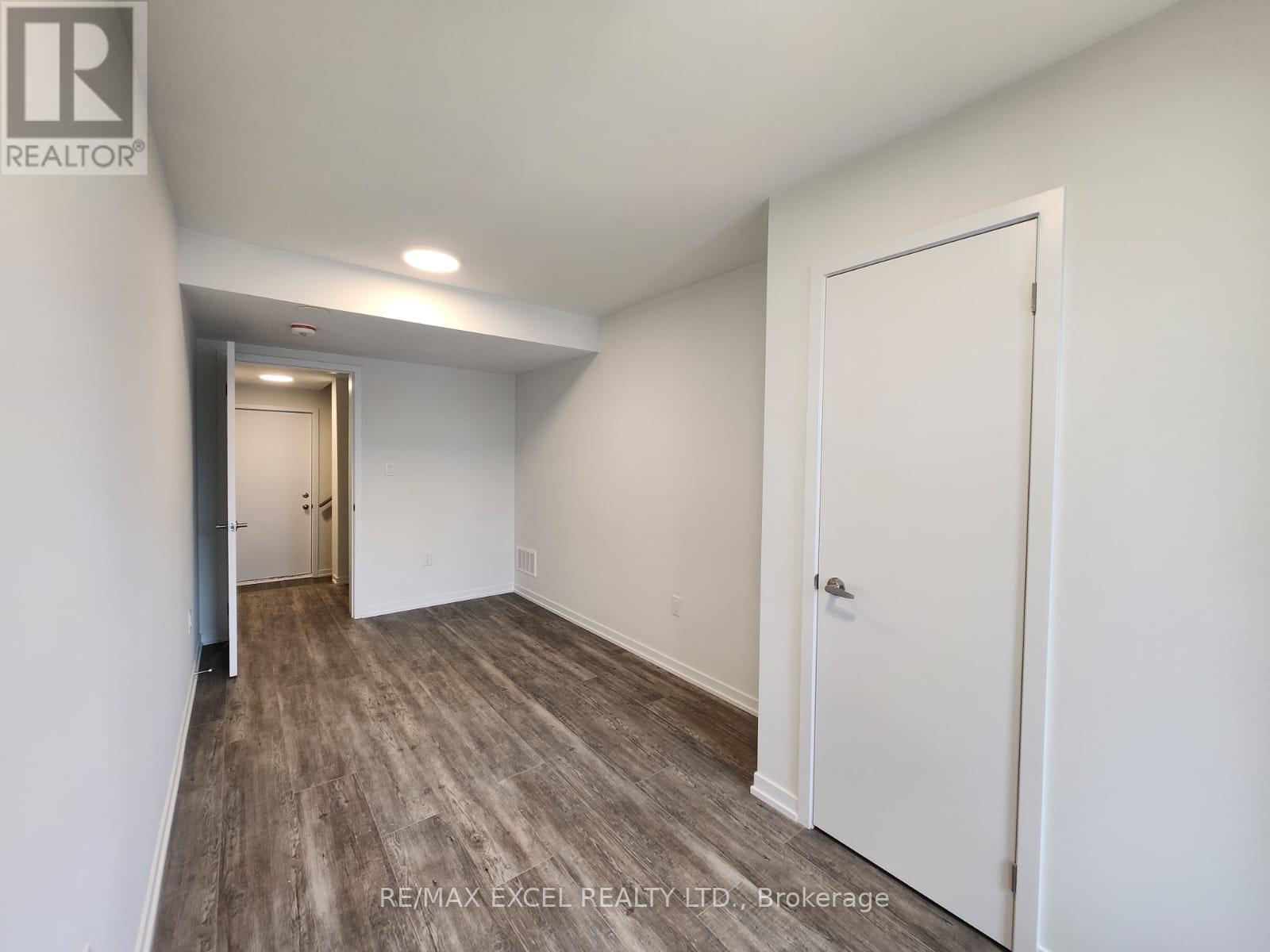 119 Matawin Lane, Richmond Hill, Ontario  L4B 0H7 - Photo 17 - N12187038