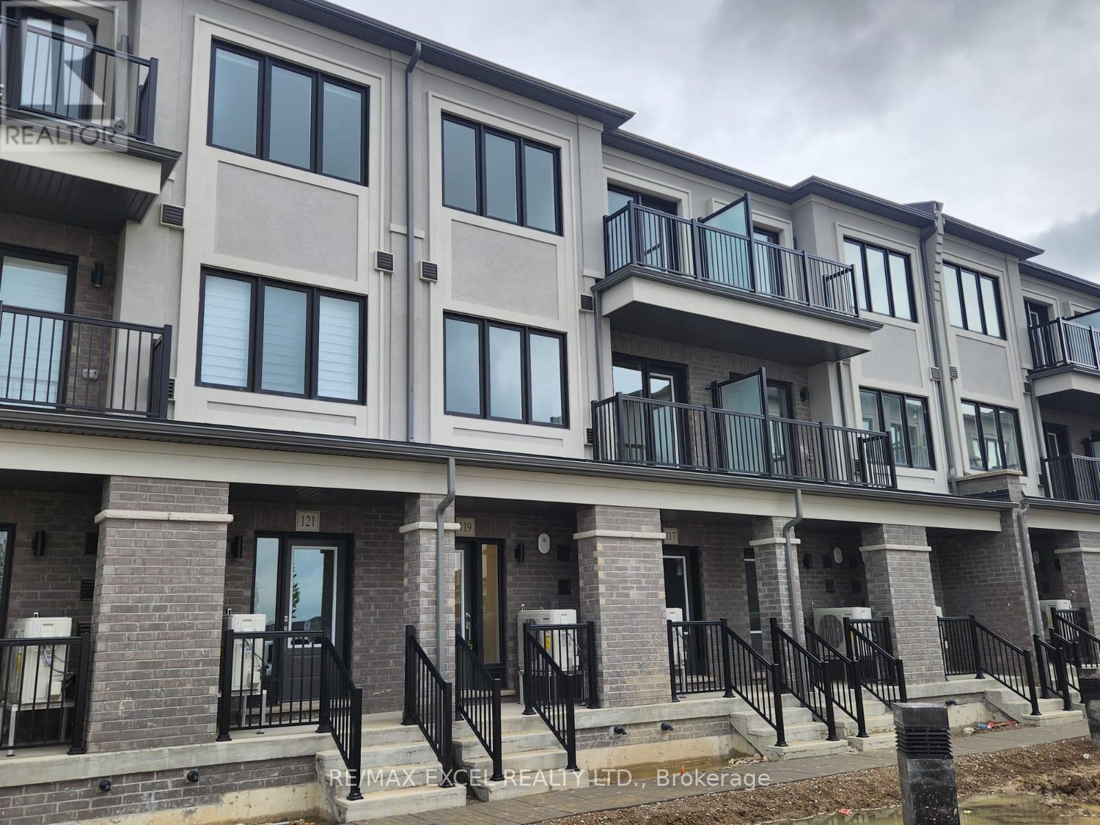 119 Matawin Lane, Richmond Hill, Ontario  L4B 0H7 - Photo 21 - N12187038