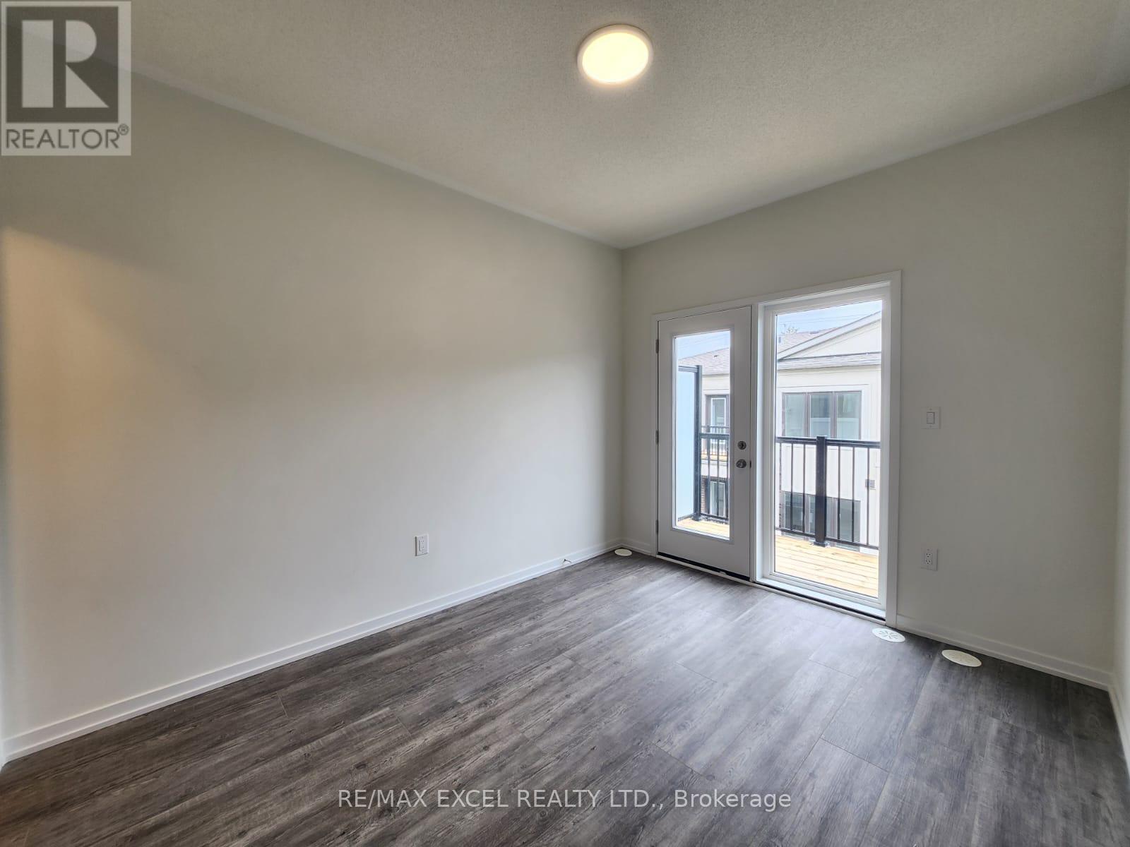 119 Matawin Lane, Richmond Hill, Ontario  L4B 0H7 - Photo 9 - N12187038
