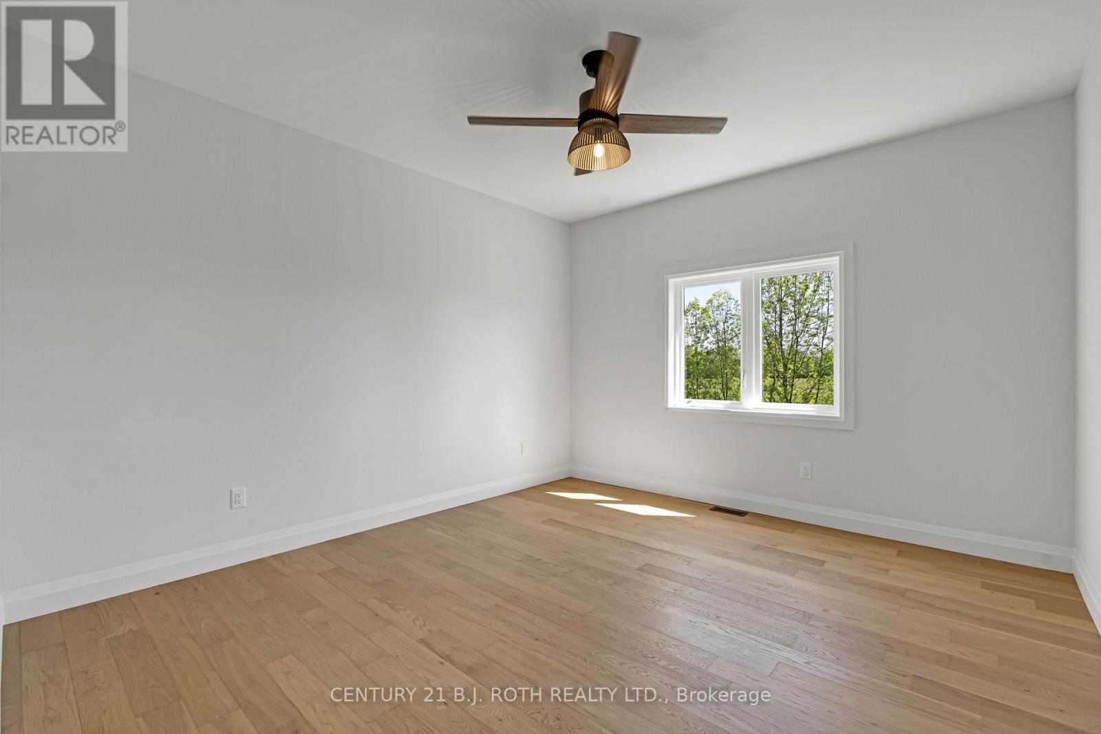 129 Brandon Avenue, Severn, Ontario  L0K 1E0 - Photo 19 - S12187006