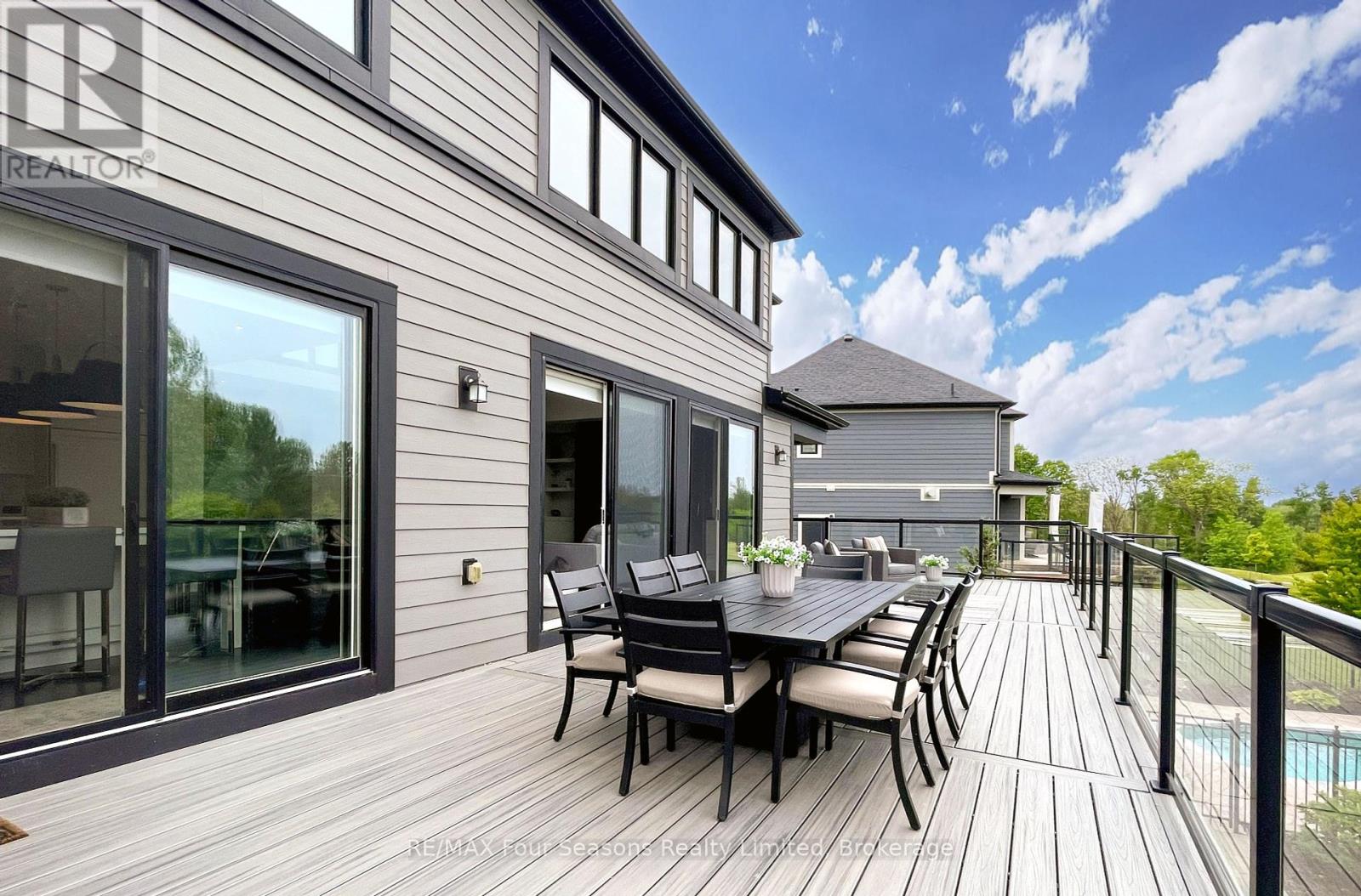 111 Crestview Court, Blue Mountains, Ontario  L9Y 0Z4 - Photo 11 - S12185397