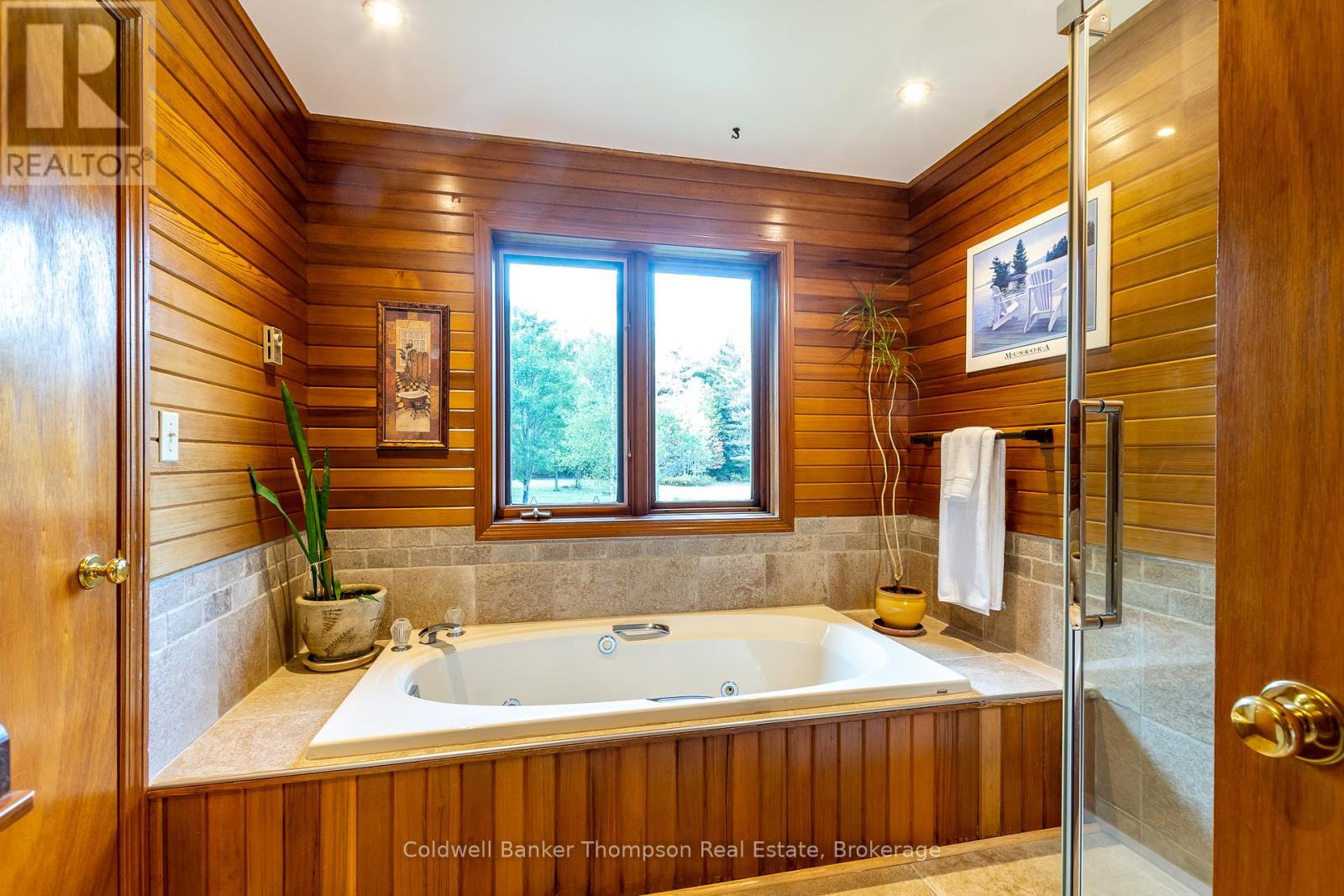 256 South Mary Lake Road, Huntsville, Ontario  P0B 1L0 - Photo 22 - X12169206