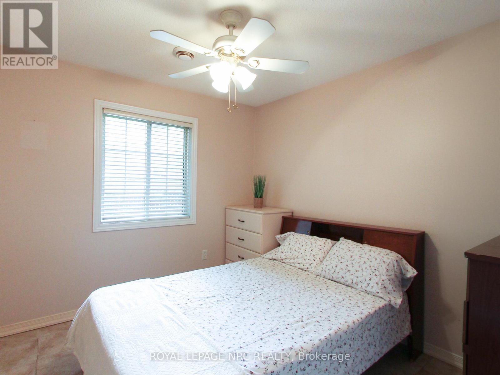 4 - 897 Stone Church Road E, Hamilton, Ontario  L8W 1B2 - Photo 19 - X12187042