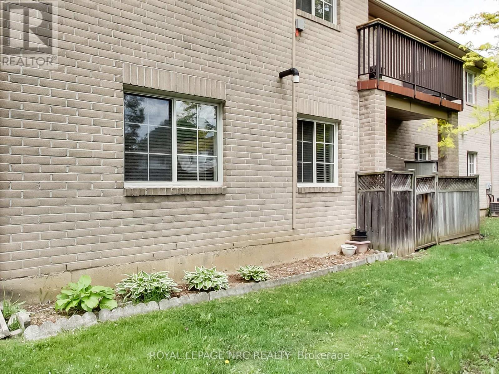 4 - 897 Stone Church Road E, Hamilton, Ontario  L8W 1B2 - Photo 30 - X12187042