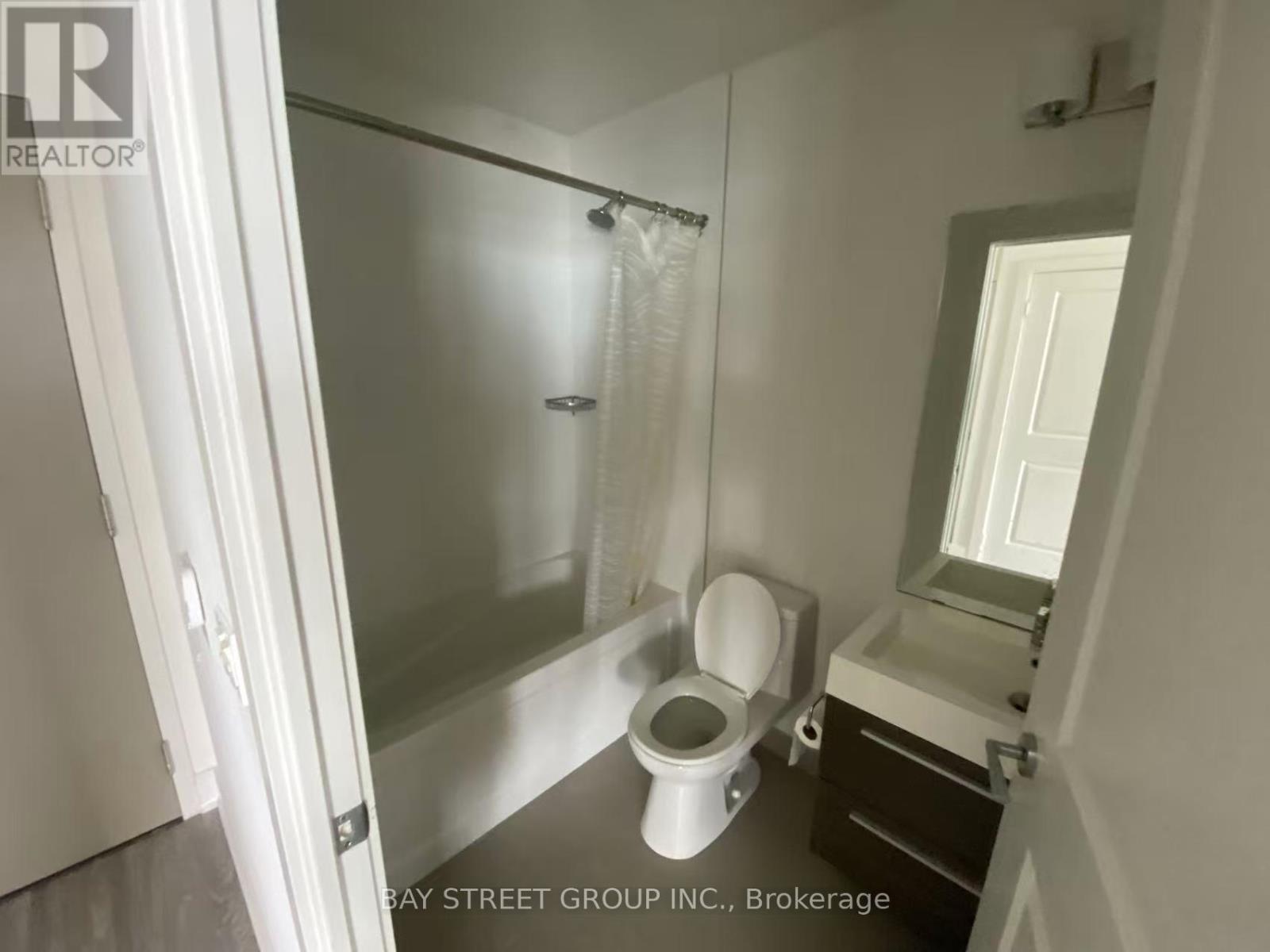 713 - 180 Enterprise Boulevard, Markham (Unionville), Ontario  L6G 0G4 - Photo 8 - N12186165